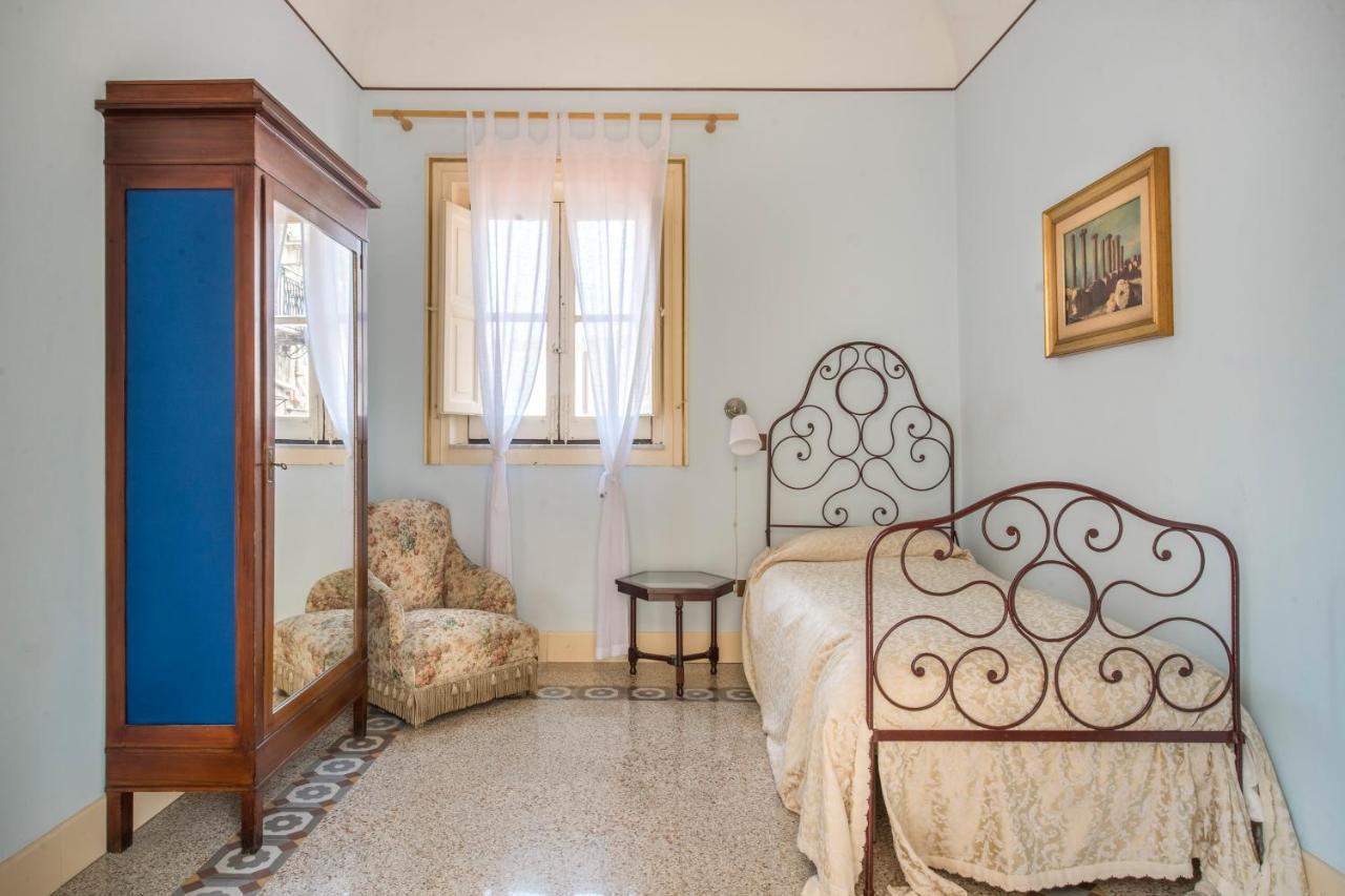 Сasa de vacaciones Casa D'arte Ugdulena Con Piscina E Terrazza Palermo
